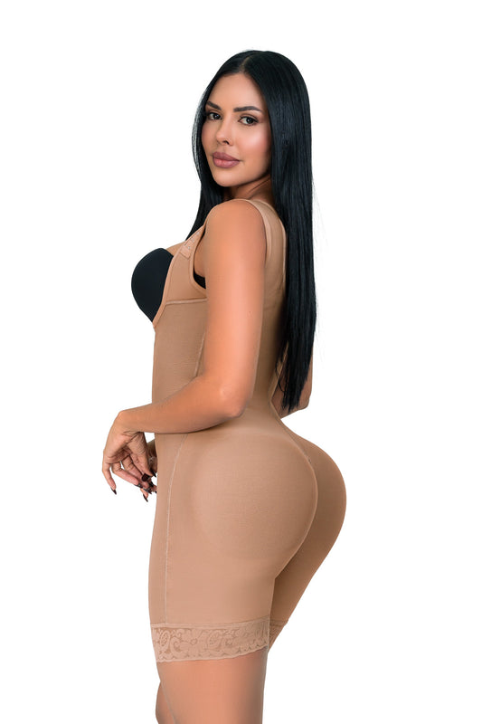 faja triple realce, espalda alta, cierre frontal, panty incluido, moldeadora ultrainvisible