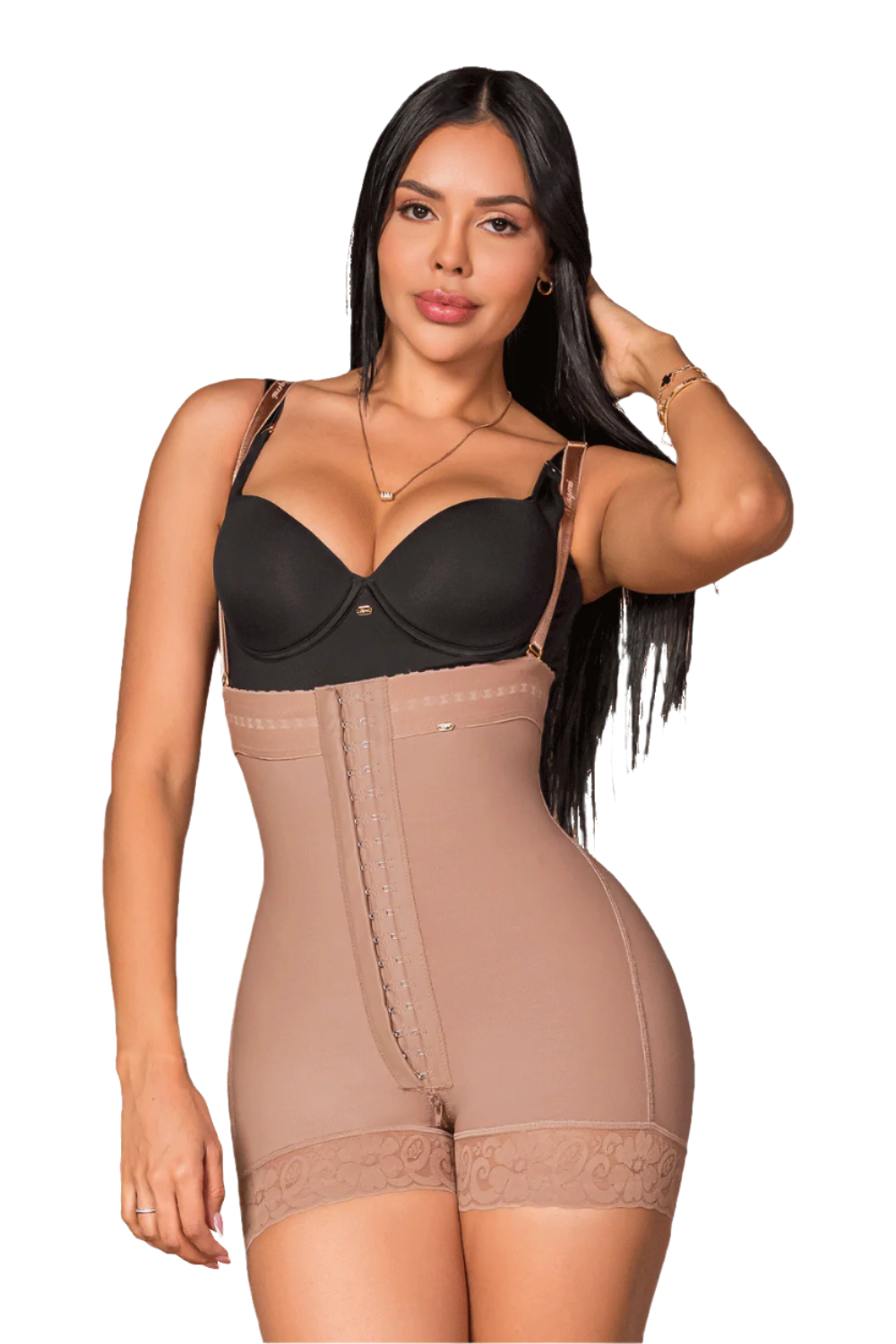 - Faja SMI7137 corta strapless con efecto lifting y 3 niveles de ajuste
- Detalle del soporte lateral y broches progresivos de la faja SMI7137
- Vista posterior con diseño Ultrainvisible y panty de regalo incluido
